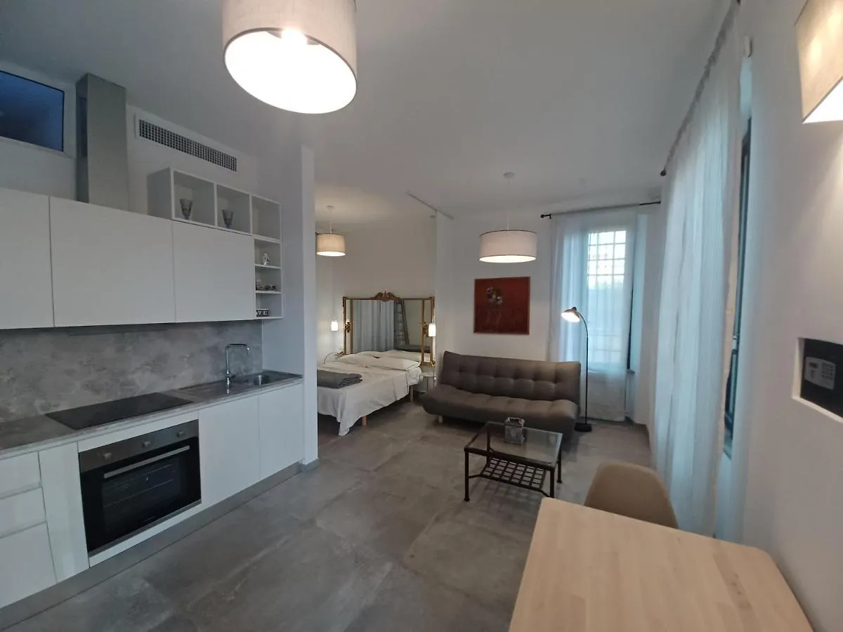 Appia Suite Apartament - Loft Con Giardino Rome