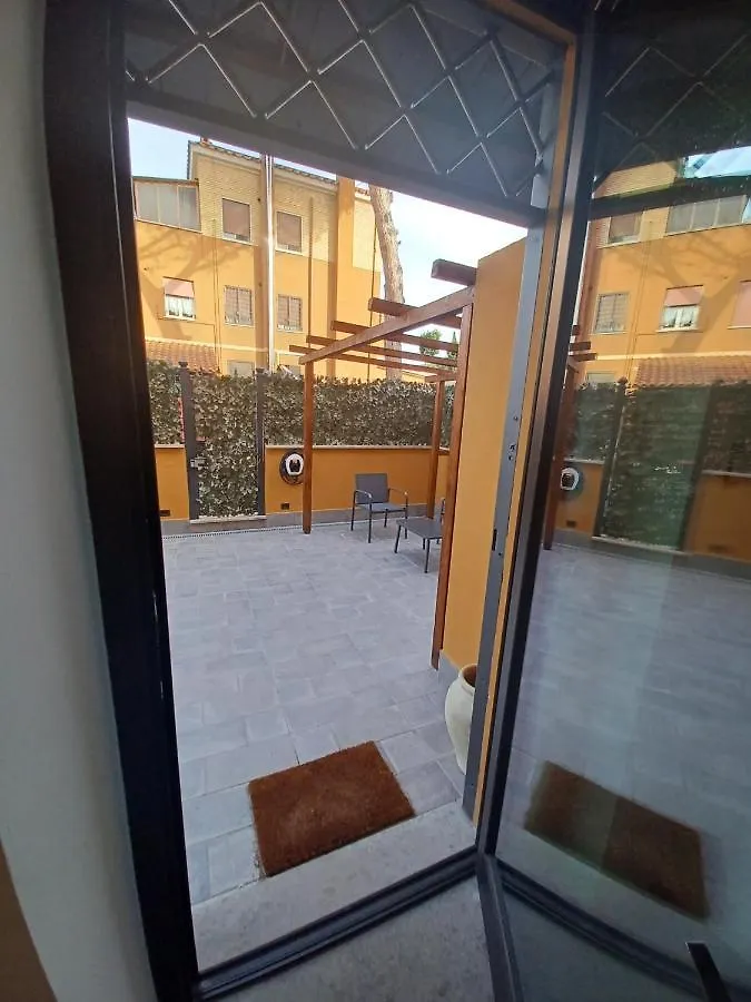 Appia Suite Apartament - Loft Con Giardino Rome Italy